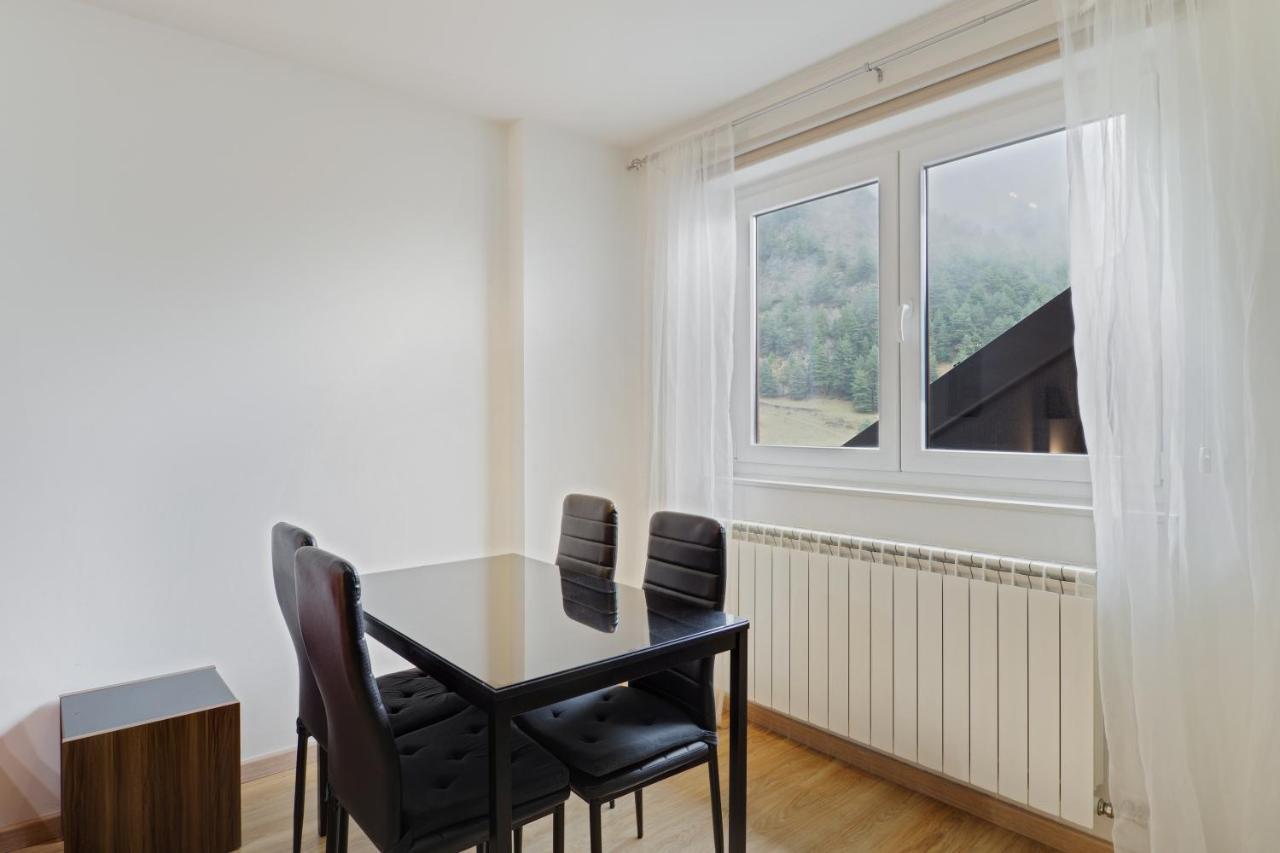 Comfortable Studio With Mountain View In Arinsal 40 M² + Ski Storage エクステリア 写真